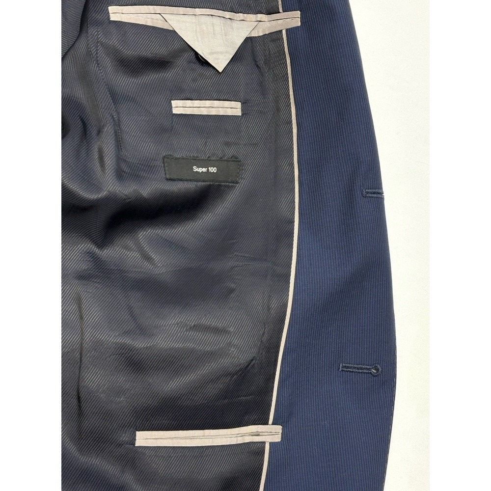 BOSS Hugo Boss Two-Tone Navy Blue Stripe 100% Wool Super 100 Blazer 40R EUC - Picture 7 of 15